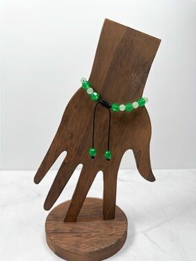 Handmade Adjustable Green/Black Beaded Bracelet - Jewelry